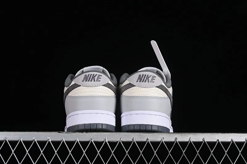 All Categories Nk SB Dunk Series Nk SB Dunk Low Low-top sneakers Nk Dunk Low "Light Carbon"​ Simple gray and white SB low-top casual sneakers FJ4188-100